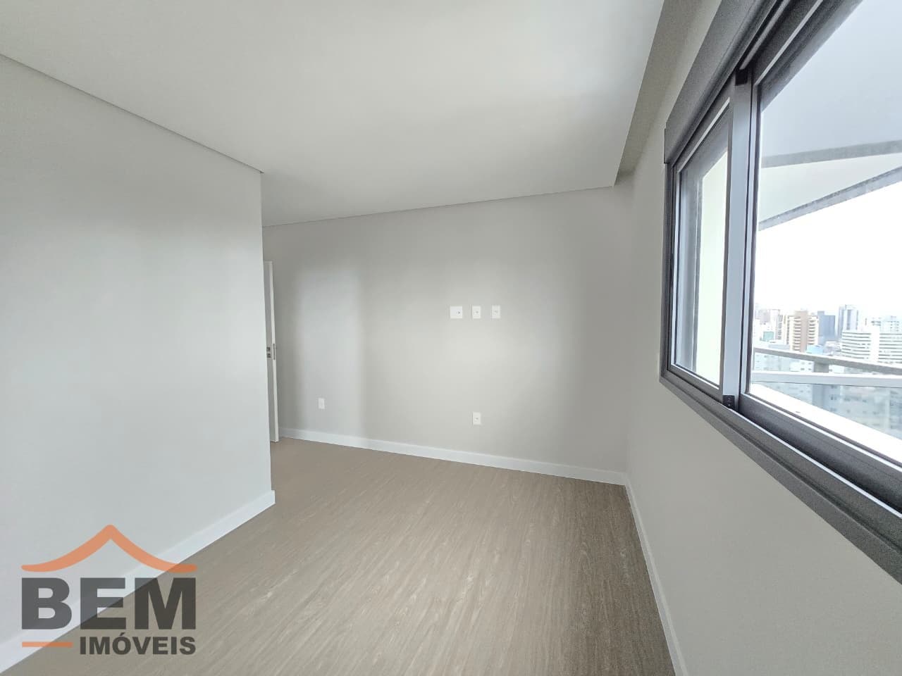 Apartamento para Venda com 2 quartos e 75m² no bairro Fazenda, em Itajaí