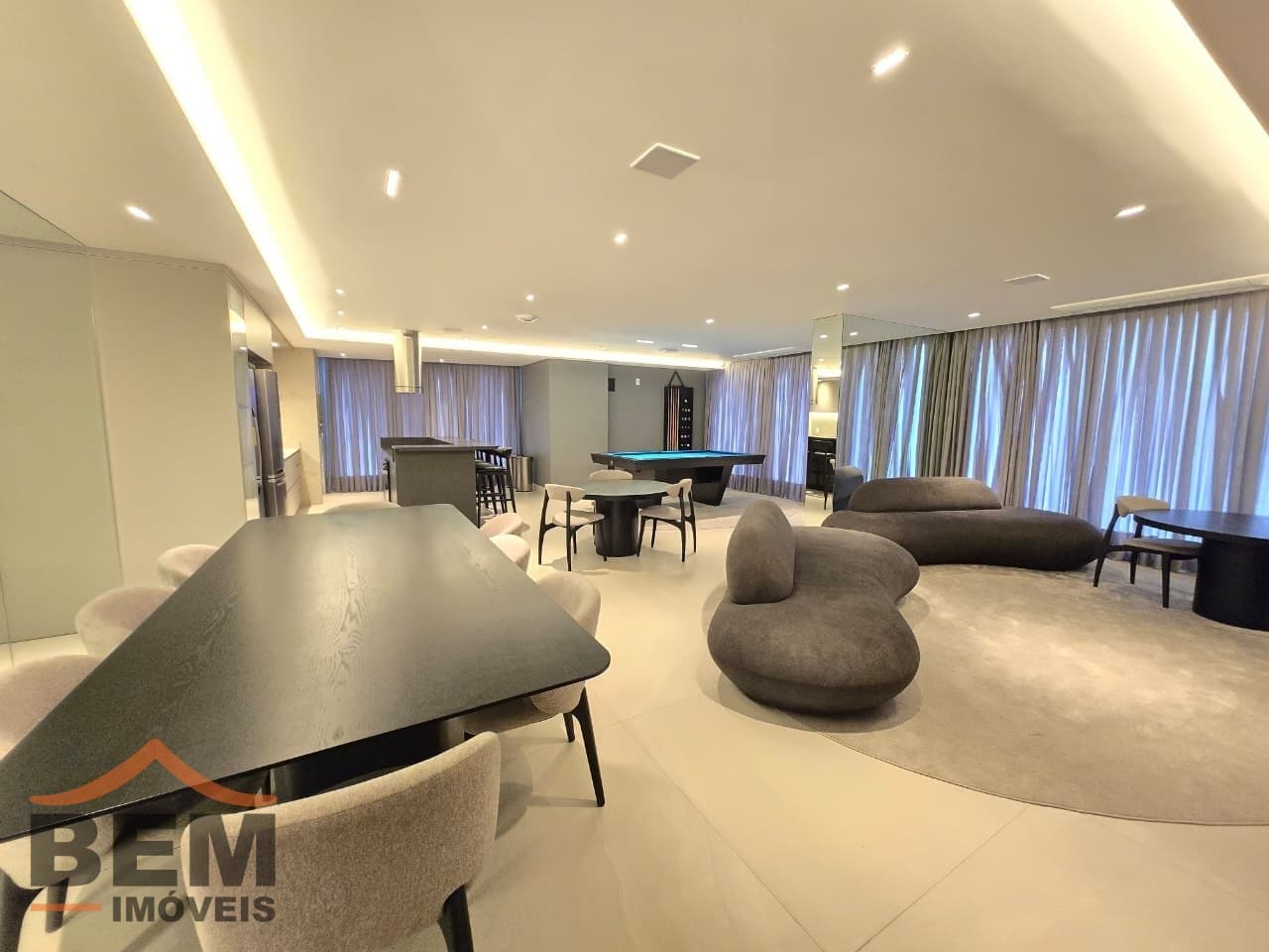 Apartamento para Venda com 2 quartos e 75m² no bairro Fazenda, em Itajaí