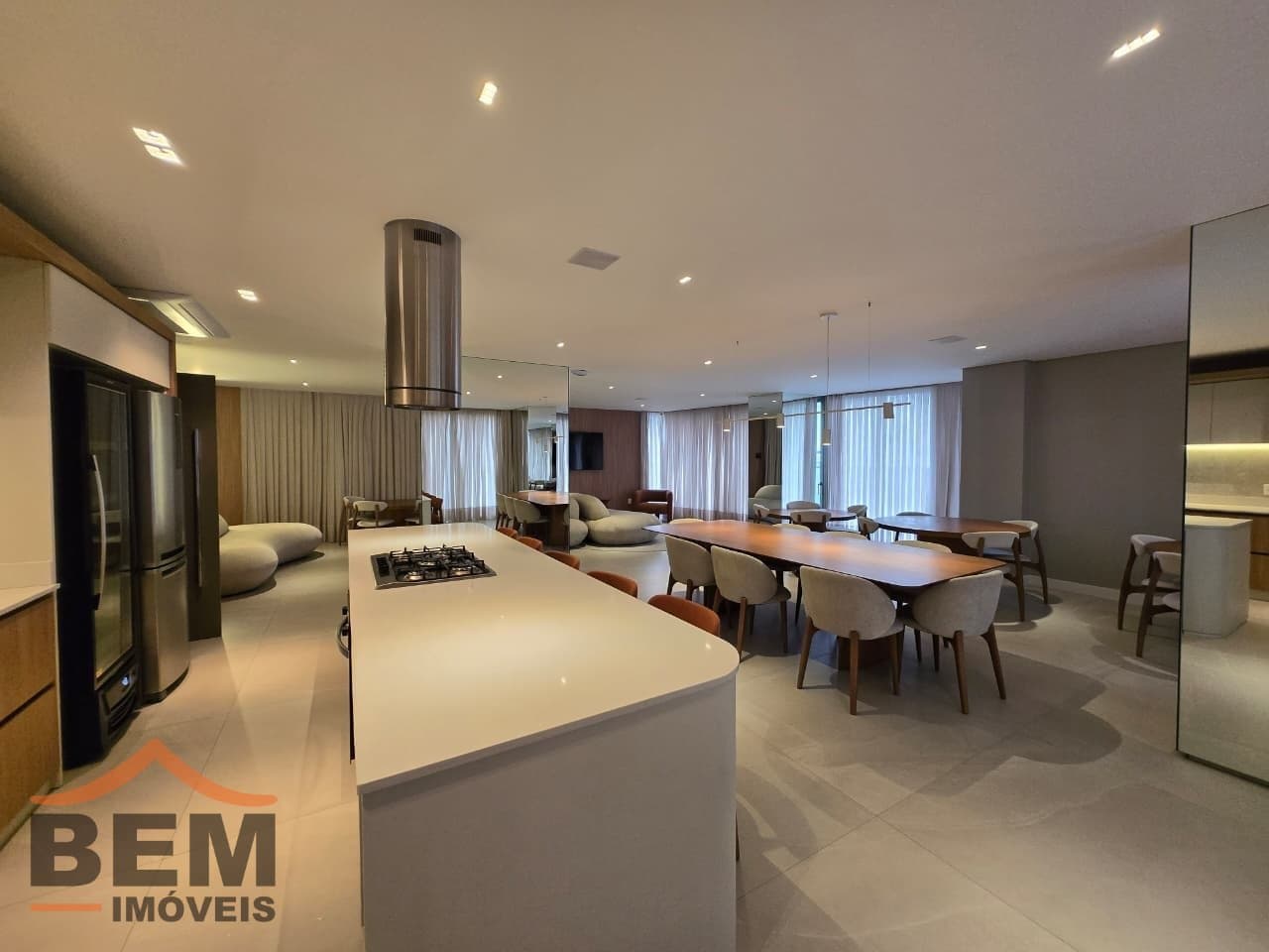 Apartamento para Venda com 2 quartos e 75m² no bairro Fazenda, em Itajaí