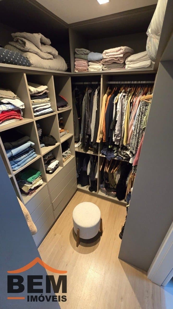 Casa para Venda com 3 quartos e 180m² no bairro Lídia Duarte, em Camboriú