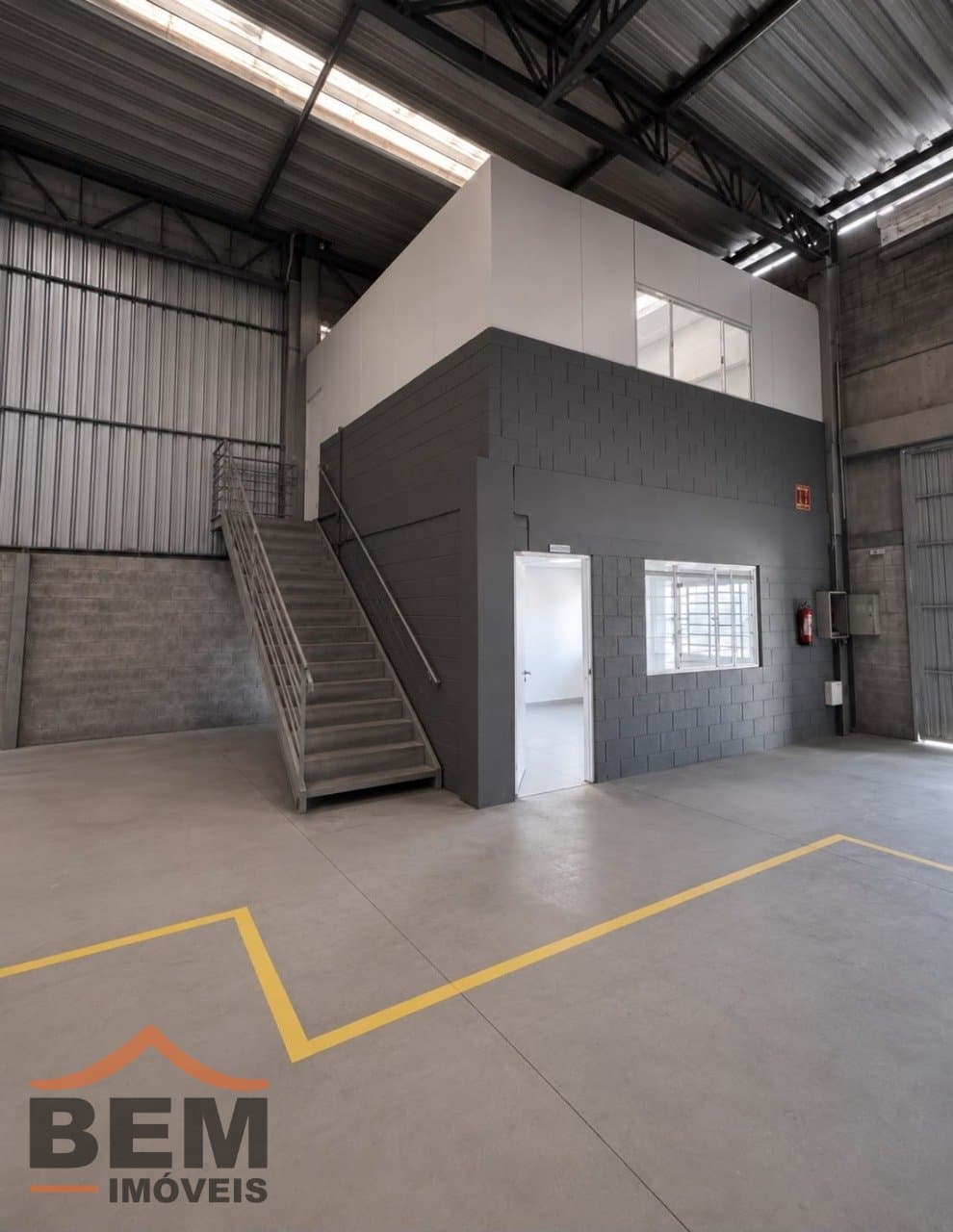 Galpão para Locação com 1314m² no bairro Cidade Nova, em Itajaí