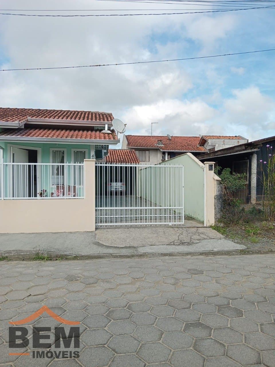 Casa para Venda com 2 quartos e 90m² no bairro Costeira, em Barra do Sul