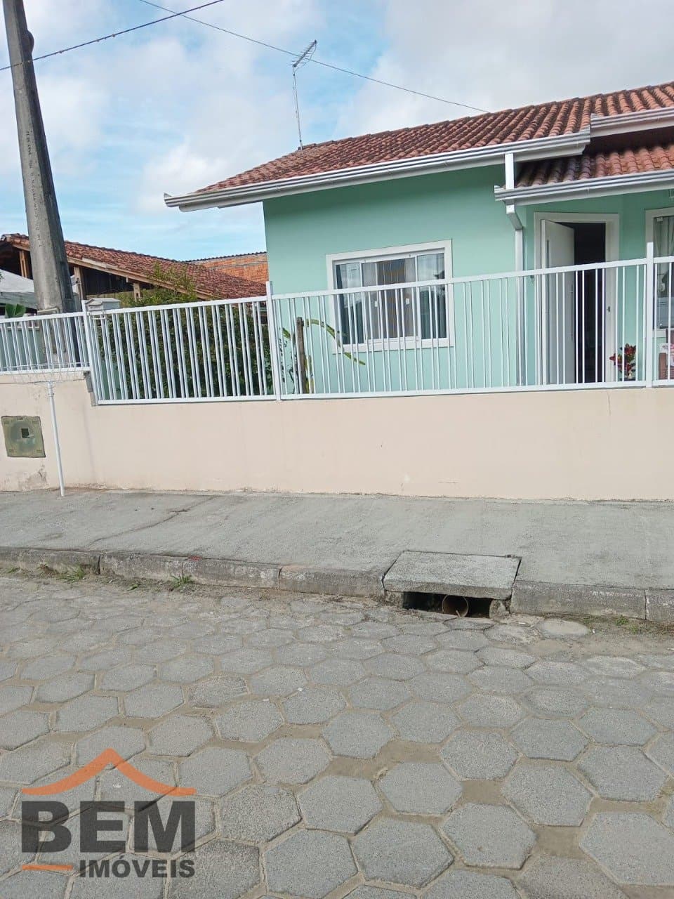Casa para Venda com 2 quartos e 90m² no bairro Costeira, em Barra do Sul