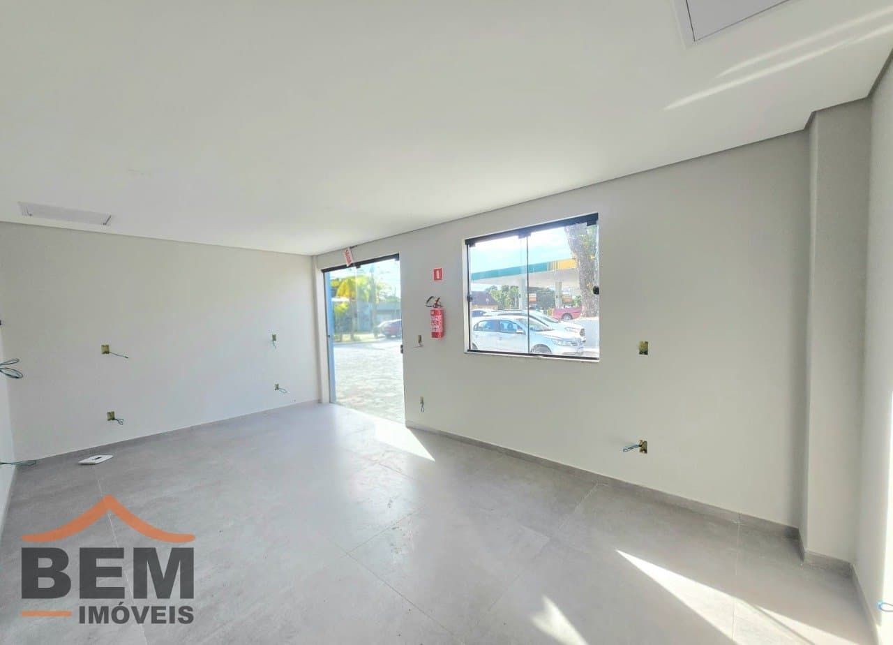 Sala Comercial para Locação com 25m² no bairro Centro, em Camboriú: 06-SALA COMERCIAL