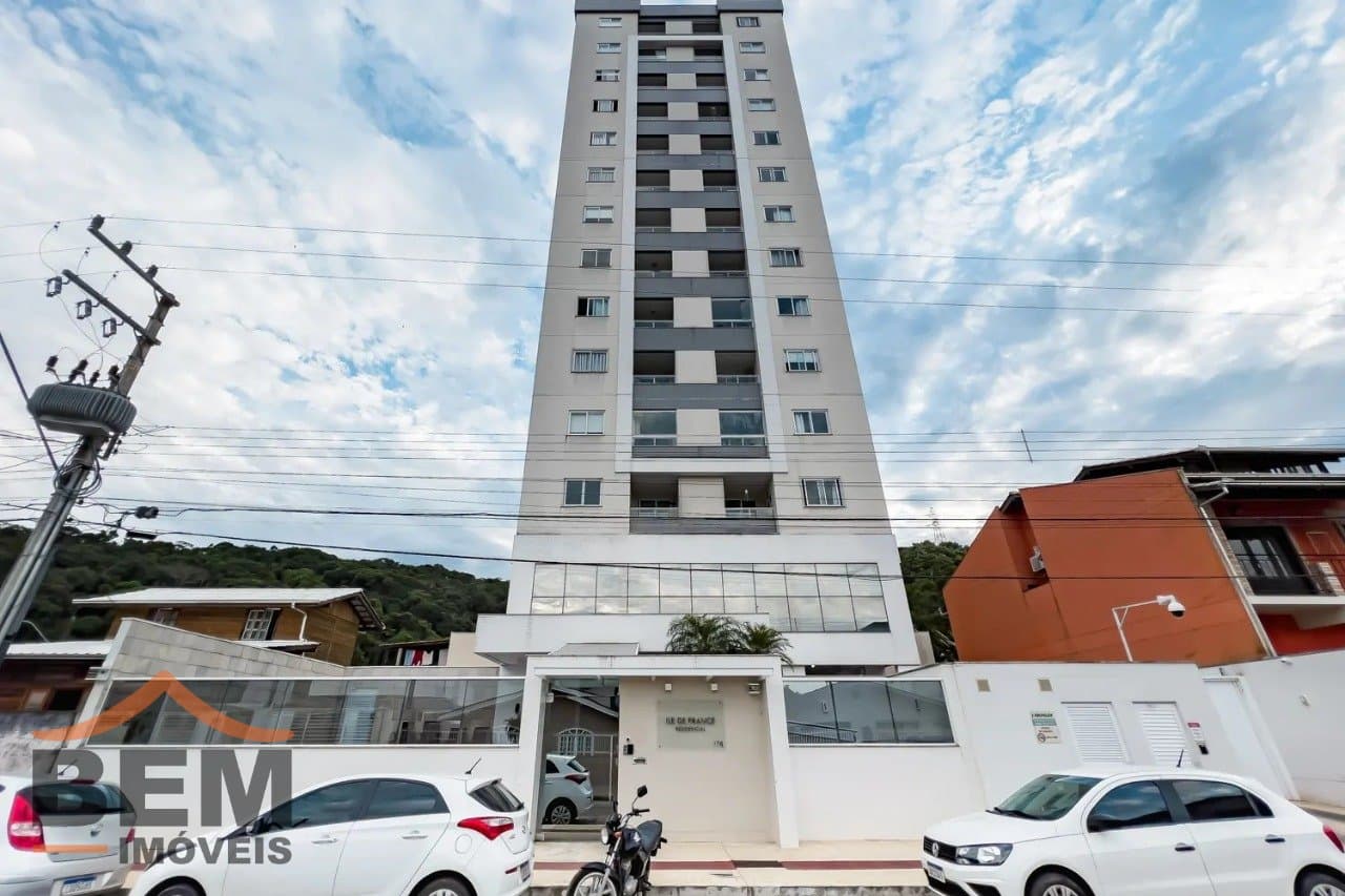 Apartamento para Venda com 2 quartos e 65m² no bairro Carvalho, em Itajai