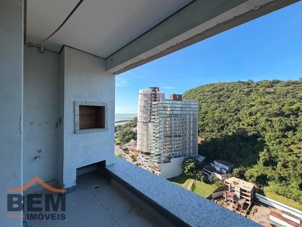 Apartamento para Venda com 3 quartos e 92m² no bairro Fazenda, em Itajai