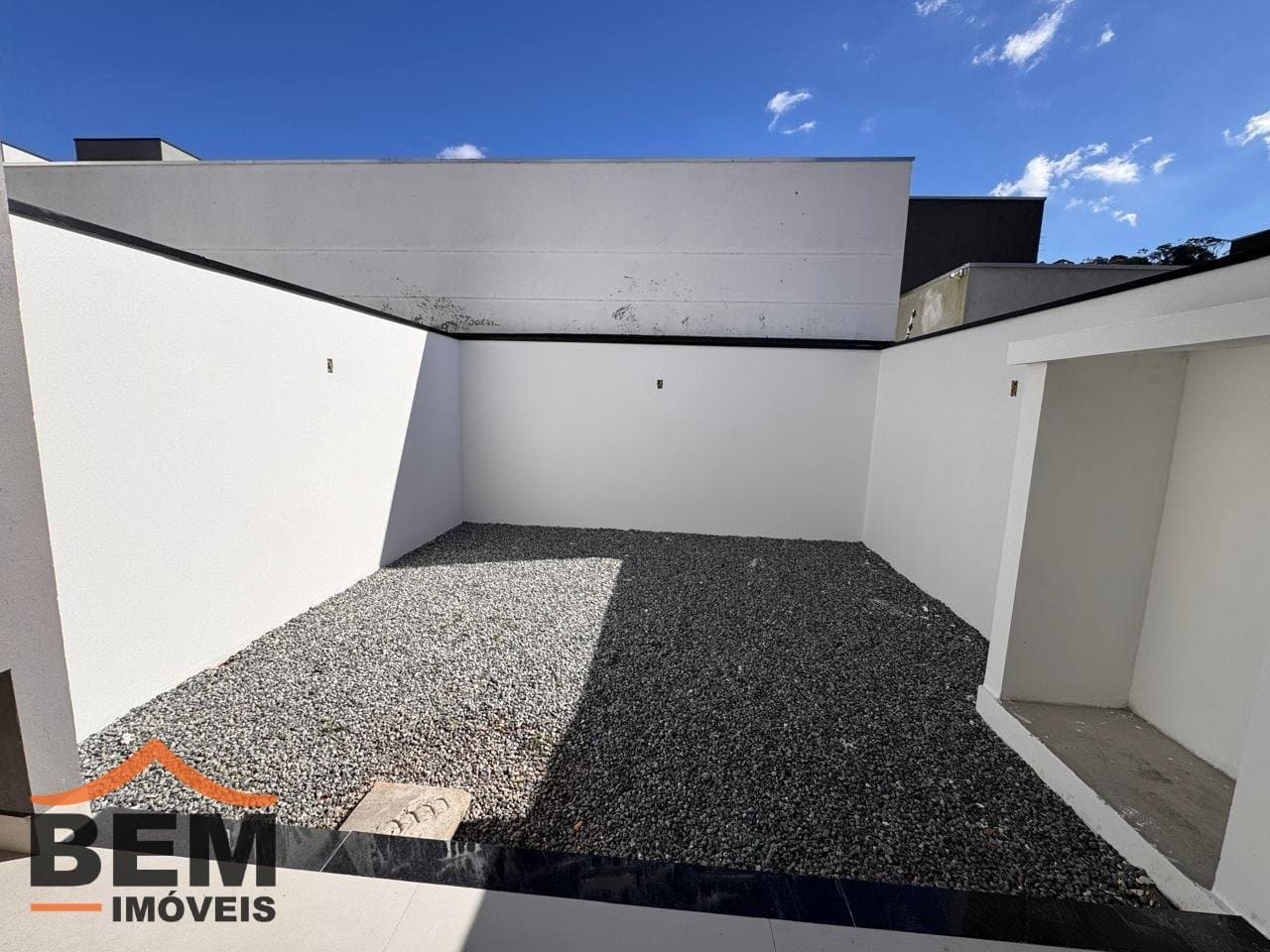 Casa para Venda com 2 quartos e 92m² no bairro Rio Pequeno, em Camboriú: i74w8W45fP5J18s_84086a553fb6db9d0