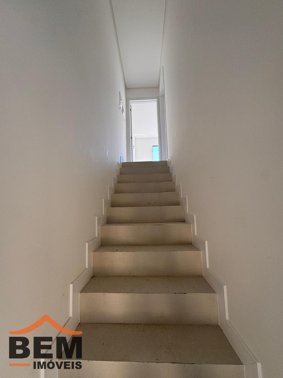 Casa para Venda com 2 quartos e 92m² no bairro Rio Pequeno, em Camboriú: i74w8W45fP5J18s_84086a553fc01496d