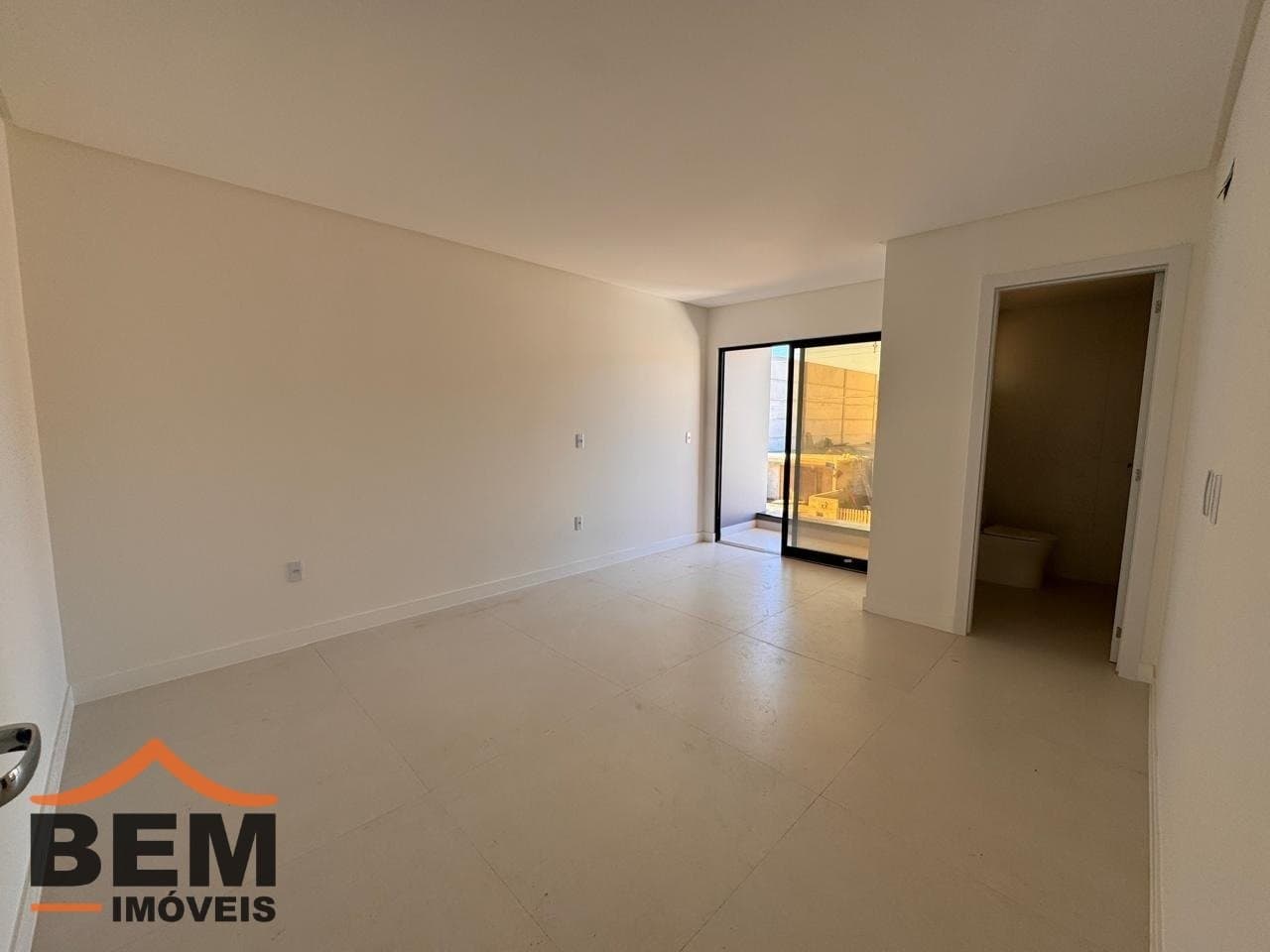 Casa para Venda com 2 quartos e 92m² no bairro Rio Pequeno, em Camboriú: i74w8W45fP5J18s_84086a553fcbe00af