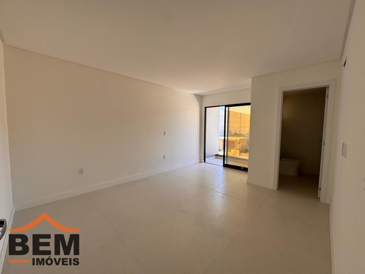 Casa para Venda com 2 quartos e 92m² no bairro Rio Pequeno, em Camboriú: i74w8W45fP5J18s_84086a553fcdb9324