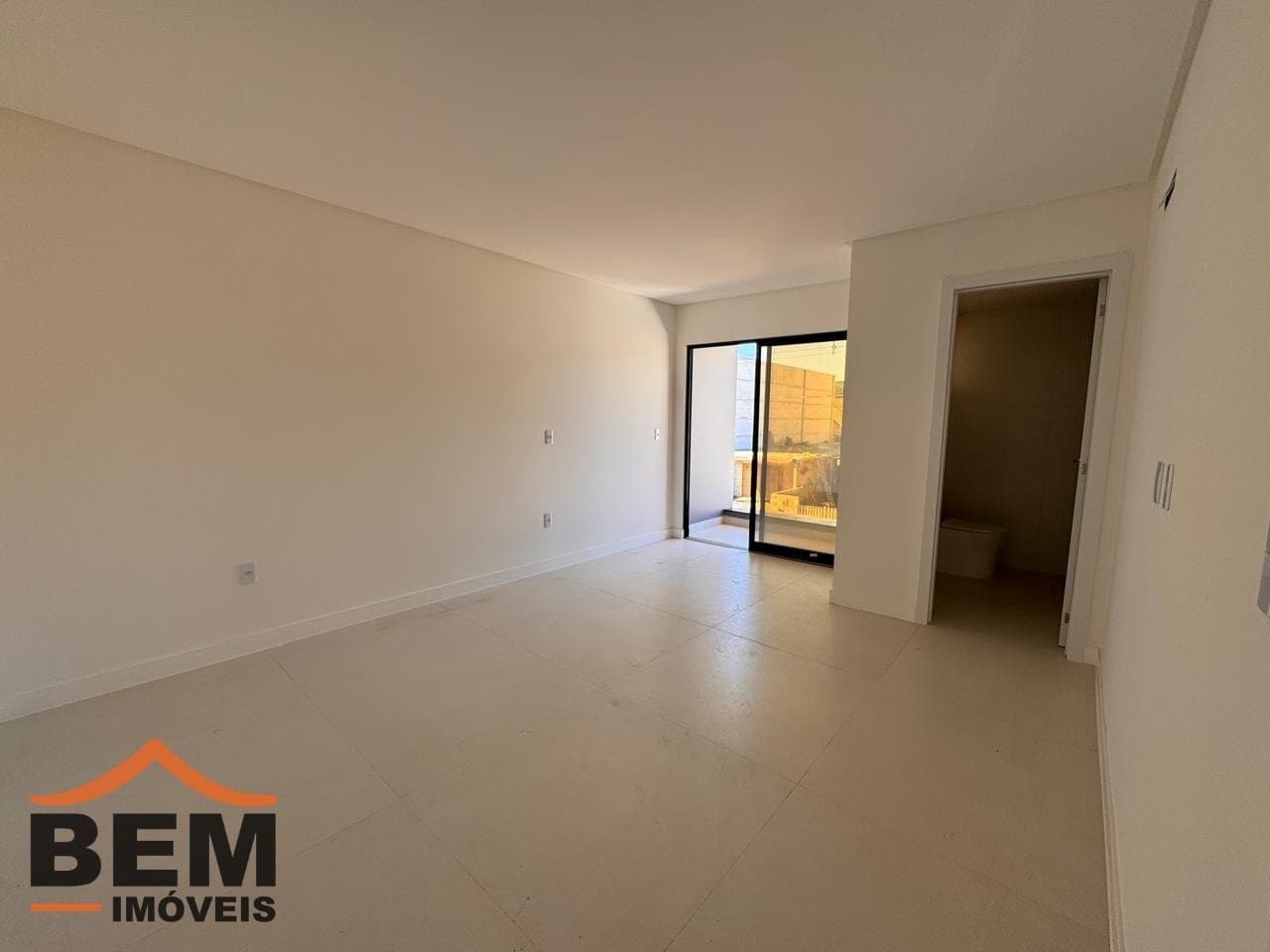 Casa para Venda com 2 quartos e 92m² no bairro Rio Pequeno, em Camboriú: i74w8W45fP5J18s_84086a553fd12a454