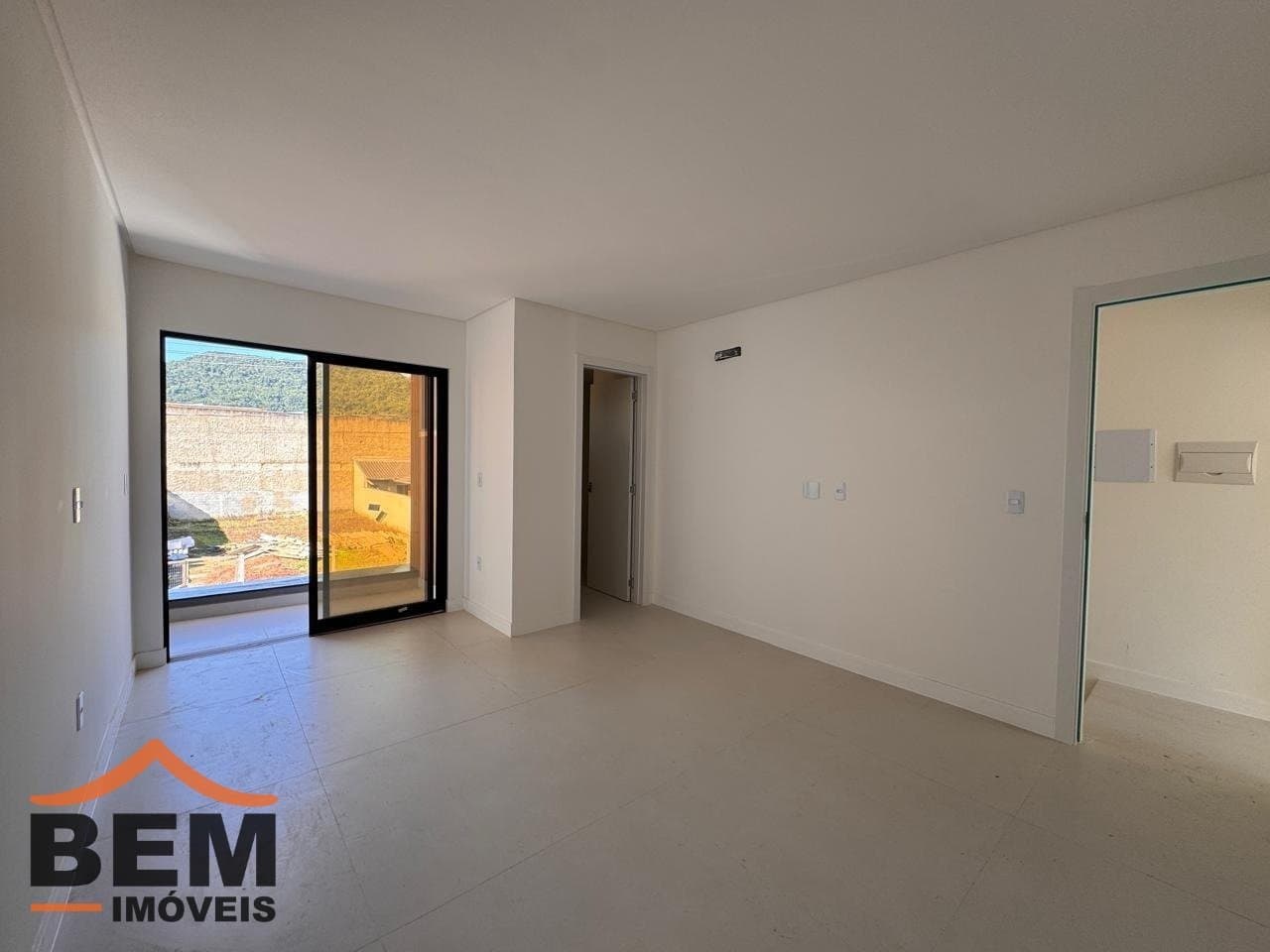 Casa para Venda com 2 quartos e 92m² no bairro Rio Pequeno, em Camboriú: i74w8W45fP5J18s_84086a553fd49fa7b