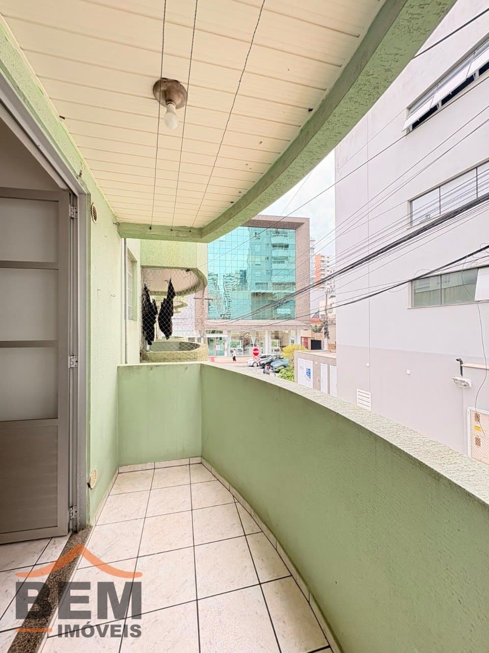 Apartamento para Locação com 1 quarto e 28m² no bairro Centro, em Itajaí