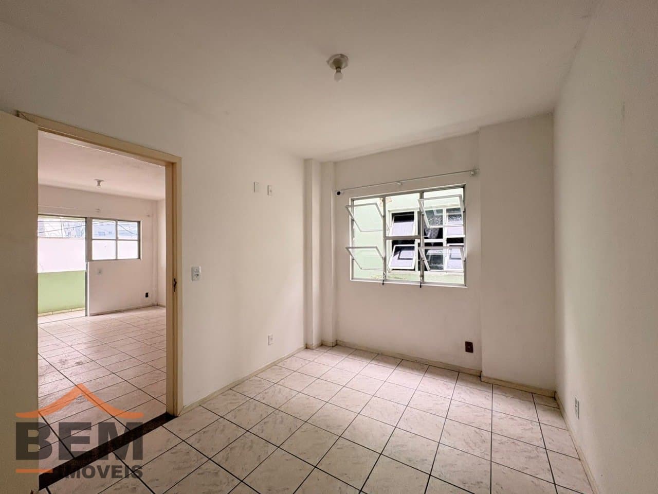 Apartamento para Locação com 1 quarto e 28m² no bairro Centro, em Itajaí