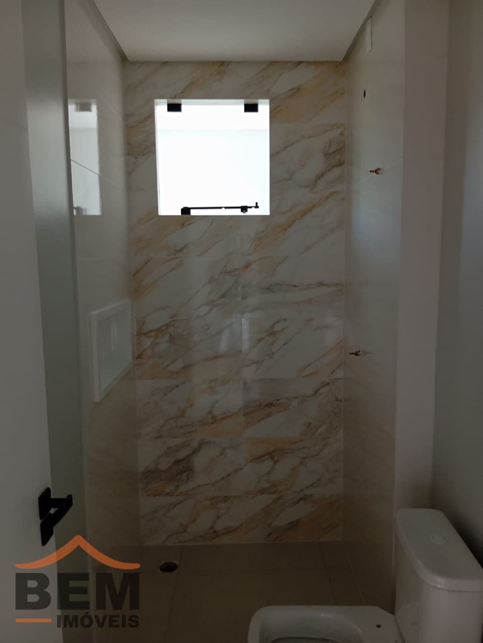 Apartamento para Venda com 2 quartos e 67m² no bairro Rio Pequeno, em Camboriú