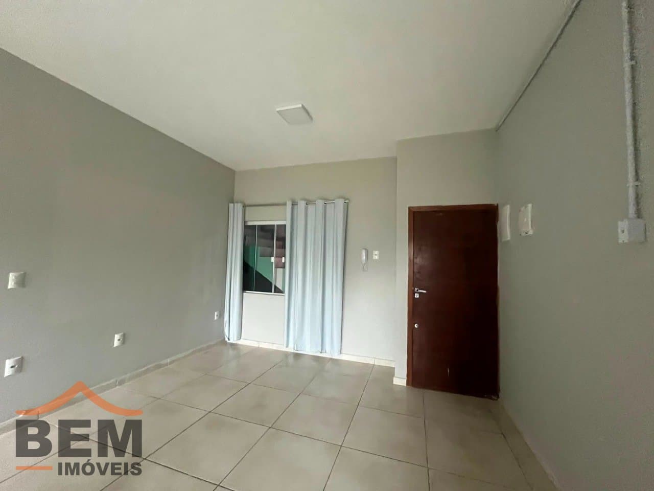 Apartamento para Locação com 2 quartos e 50m² no bairro Dom Bosco, em Itajaí