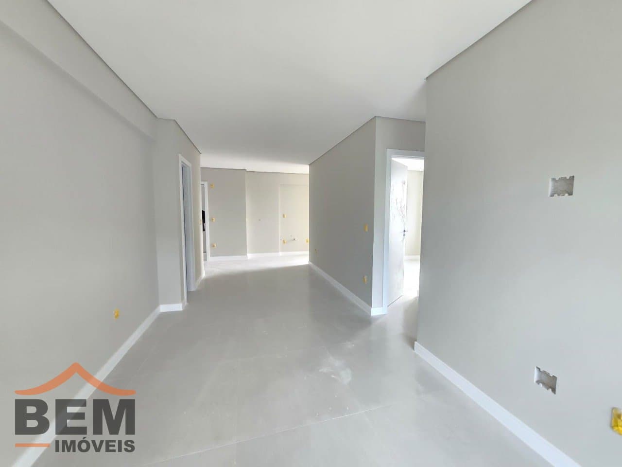 Apartamento para Venda com 2 quartos e 97m² no bairro Tabuleiro, em Camboriú: SALA DE ESTAR