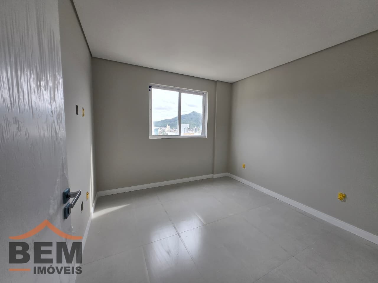 Apartamento para Venda com 2 quartos e 94m² no bairro Tabuleiro, em Camboriú