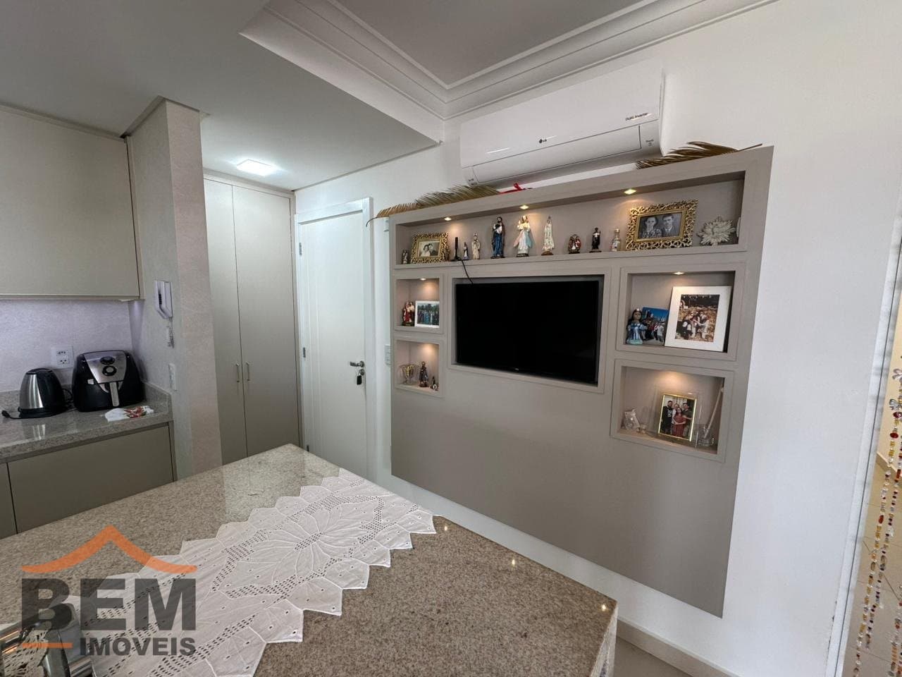 Apartamento para Venda com 3 quartos e 126m² no bairro Centro, em Camboriú