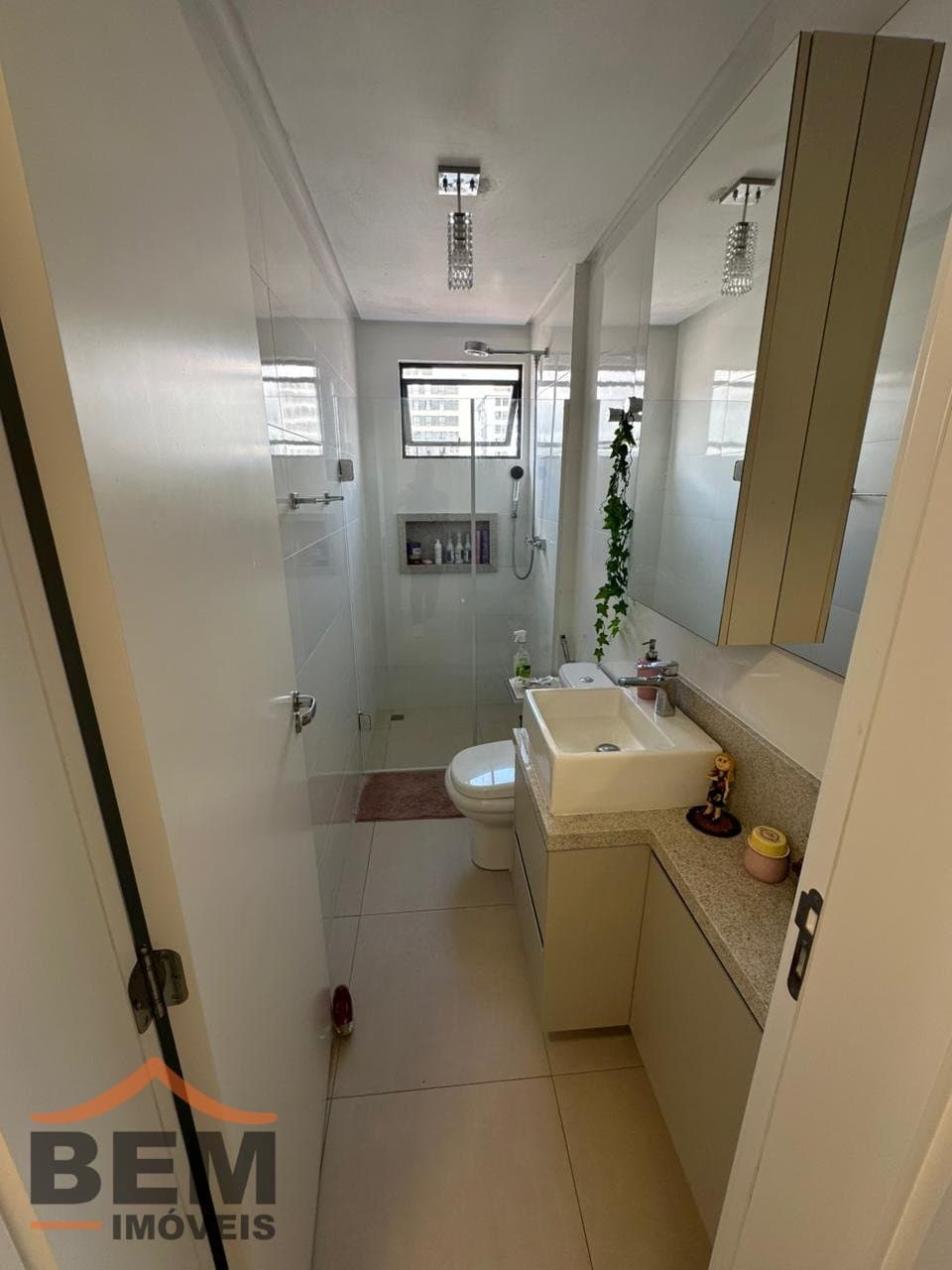 Apartamento para Venda com 3 quartos e 126m² no bairro Centro, em Camboriú