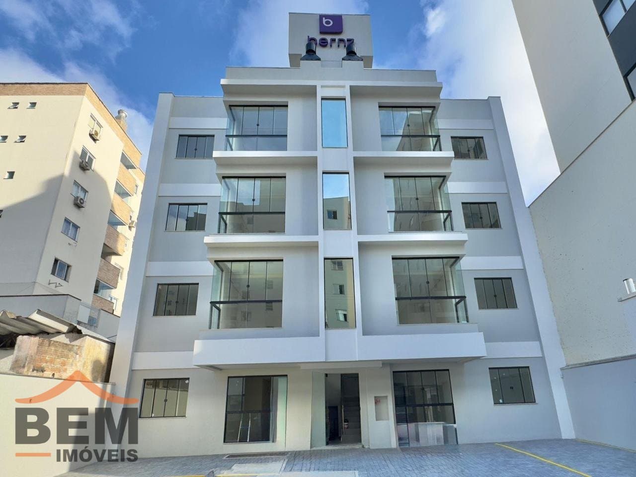 Apartamento para Venda com 2 quartos e 58m² no bairro Tabuleiro, em Camboriú