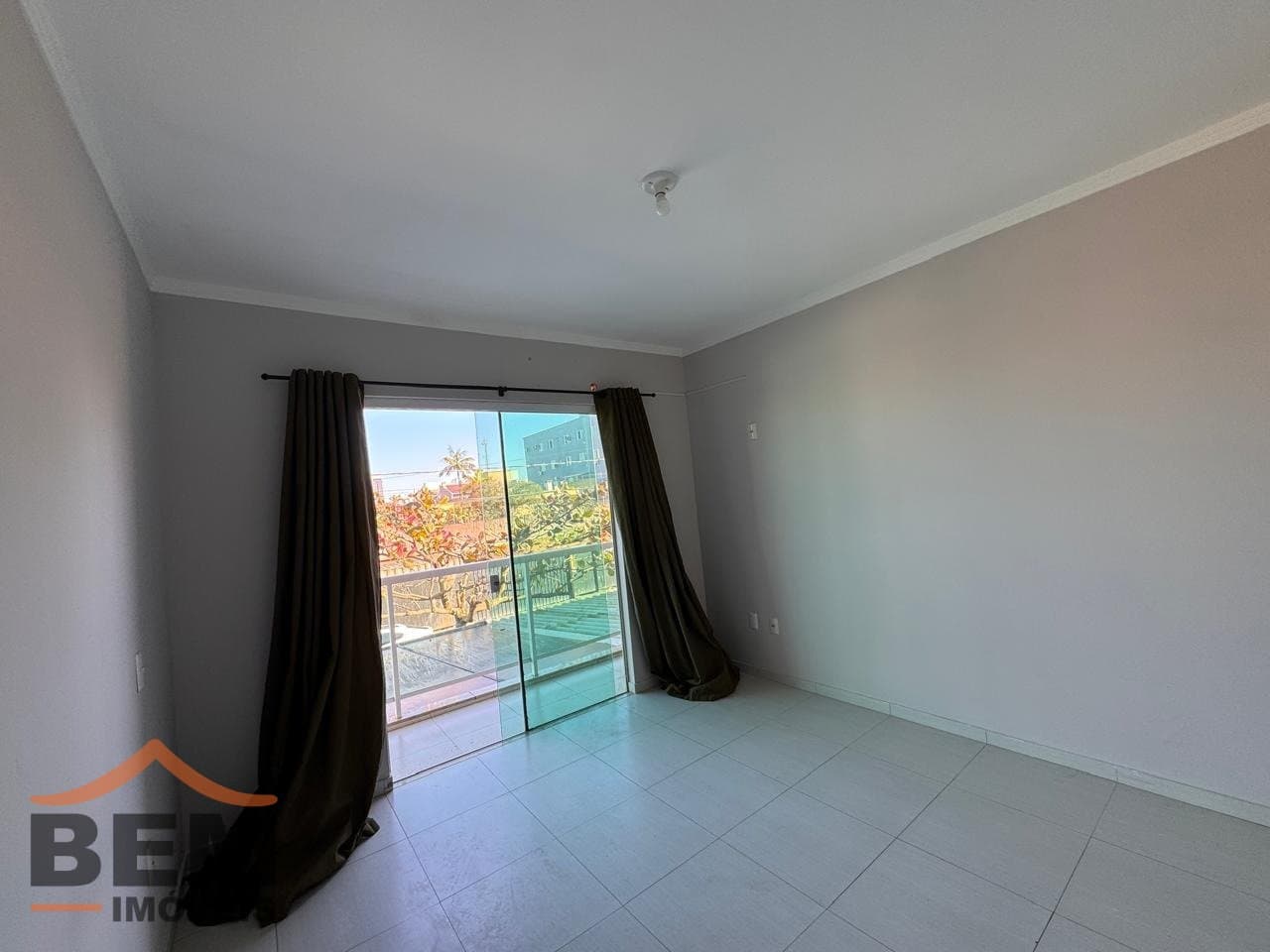 Casa com 2 quartos e 68m² no bairro Centro, em Camboriú