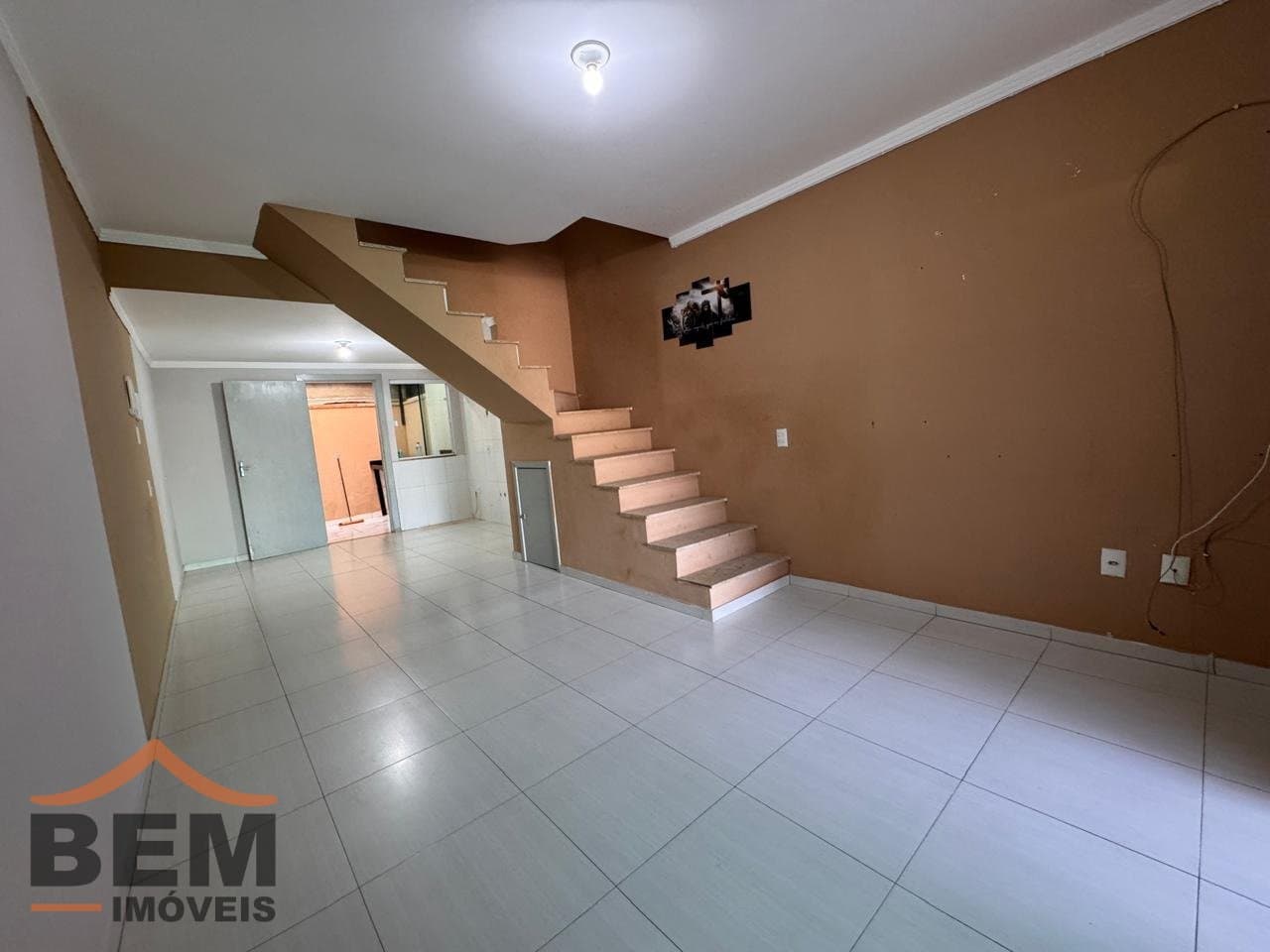 Casa com 2 quartos e 68m² no bairro Centro, em Camboriú