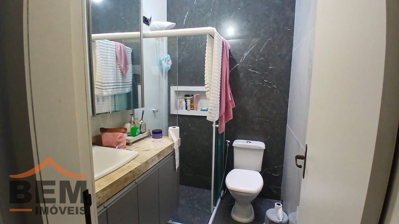 Casa para Venda com 2 quartos e 77m² no bairro Centro, em Camboriú