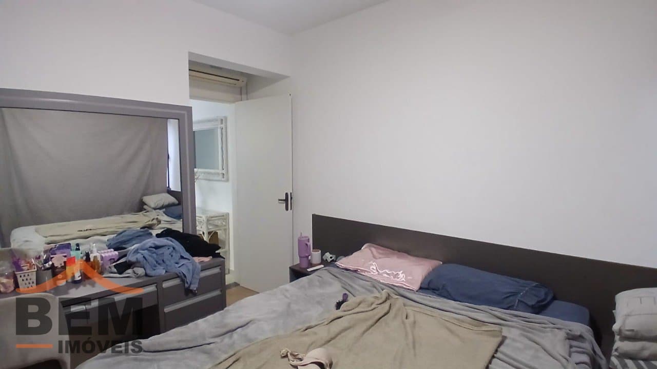 Casa para Venda com 2 quartos e 77m² no bairro Centro, em Camboriú