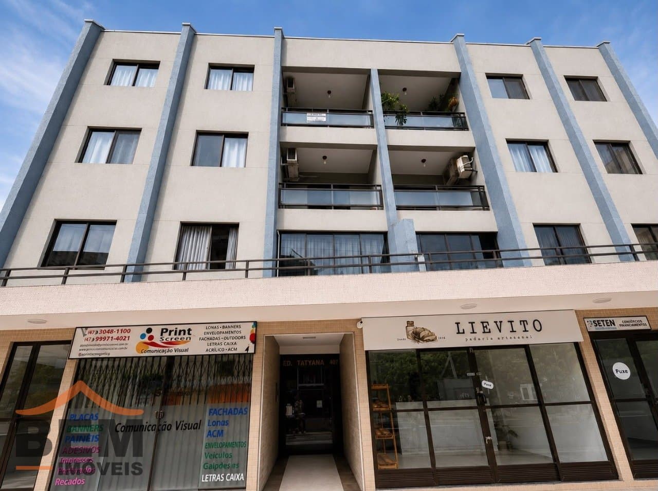 Apartamento para Locação com 3 quartos e 89m² no bairro Centro, em Itajaí