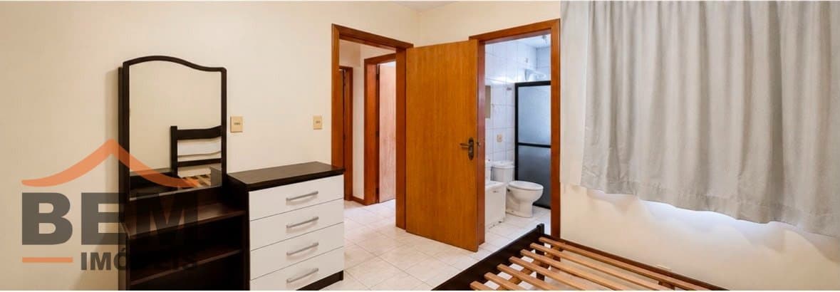 Apartamento para Locação com 3 quartos e 89m² no bairro Centro, em Itajaí