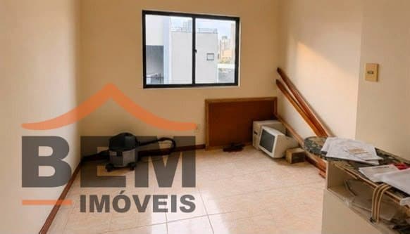 Apartamento para Locação com 3 quartos e 89m² no bairro Centro, em Itajaí