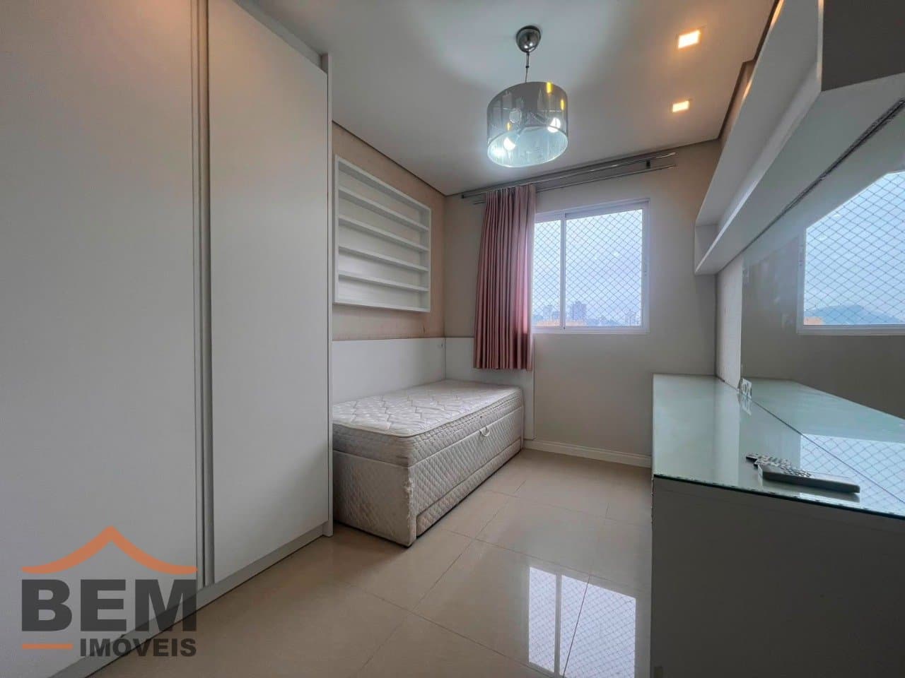 Apartamento para Venda com 3 quartos e 84m² no bairro Centro, em Itajai