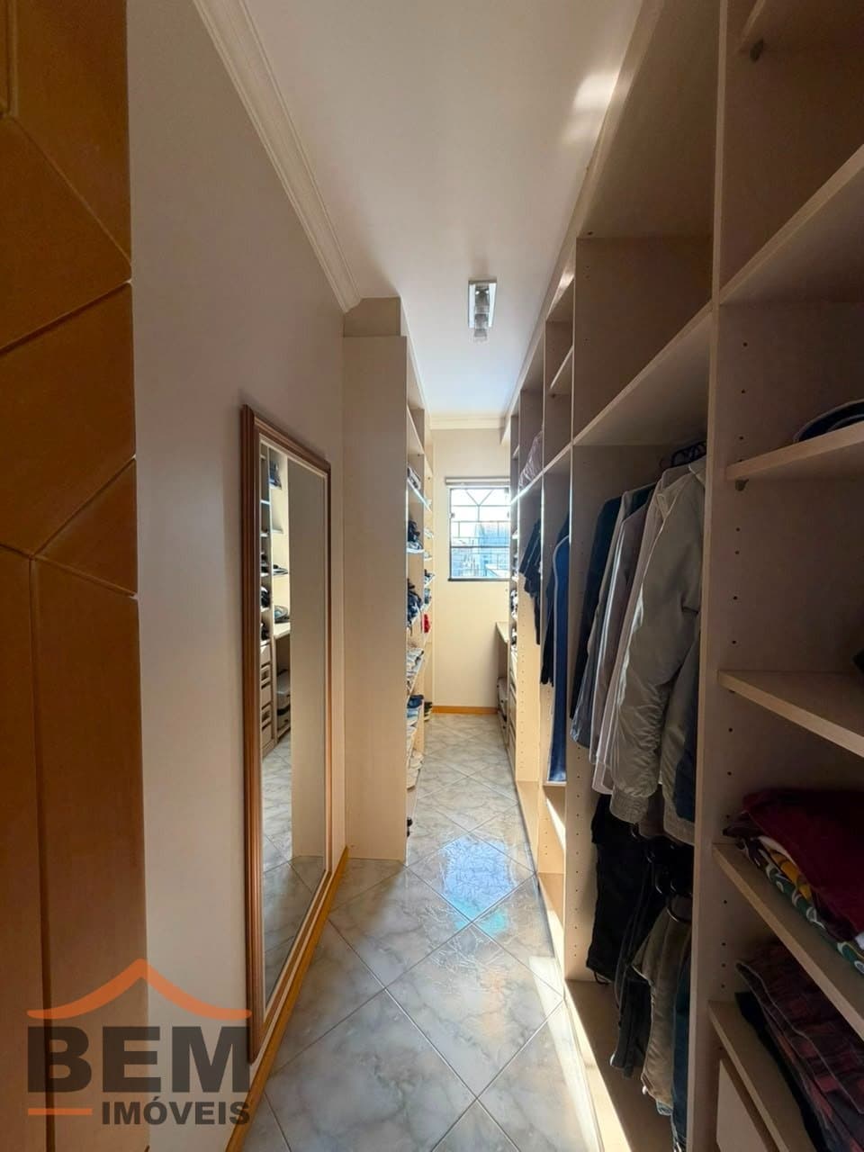 Casa para Venda com 4 quartos e 380m² no bairro São João, em Itajai