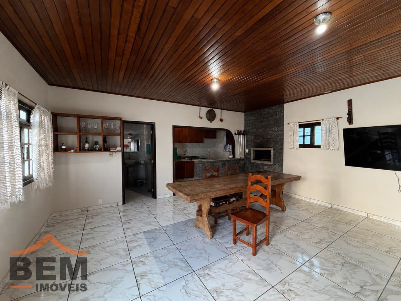 Casa para Venda com 4 quartos e 380m² no bairro São João, em Itajai
