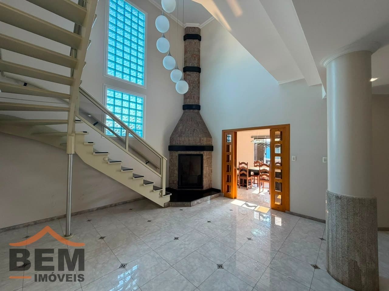 Casa para Venda com 4 quartos e 380m² no bairro São João, em Itajai