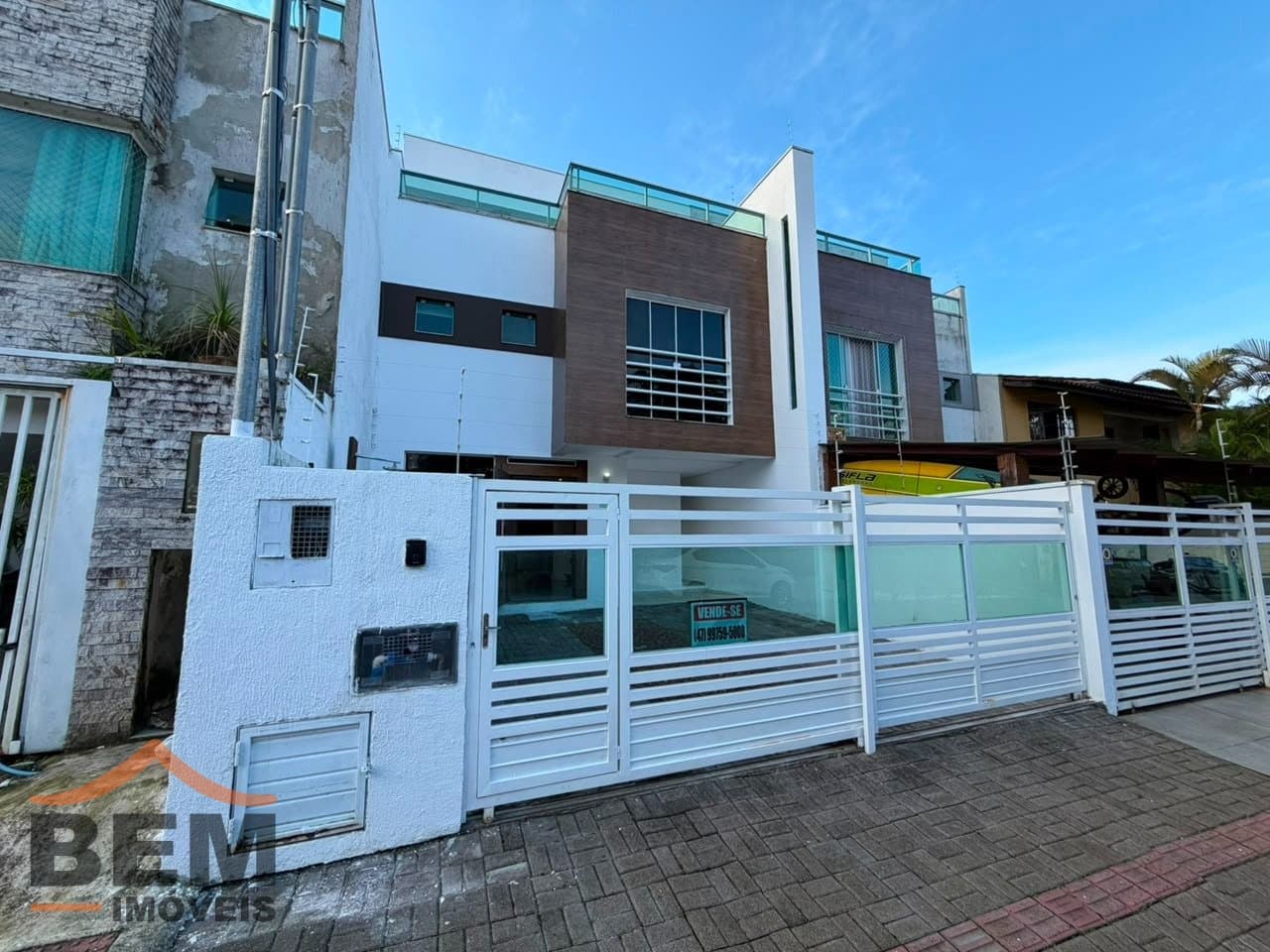 Casa para Venda com 3 quartos e 189m² no bairro Praia dos Amores, em Balneário Camboriú