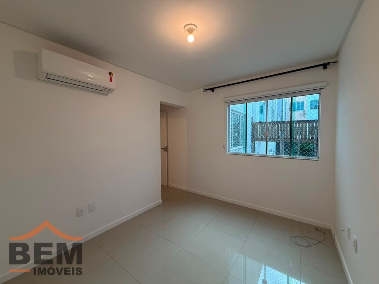 Casa para Venda com 3 quartos e 189m² no bairro Praia dos Amores, em Balneário Camboriú