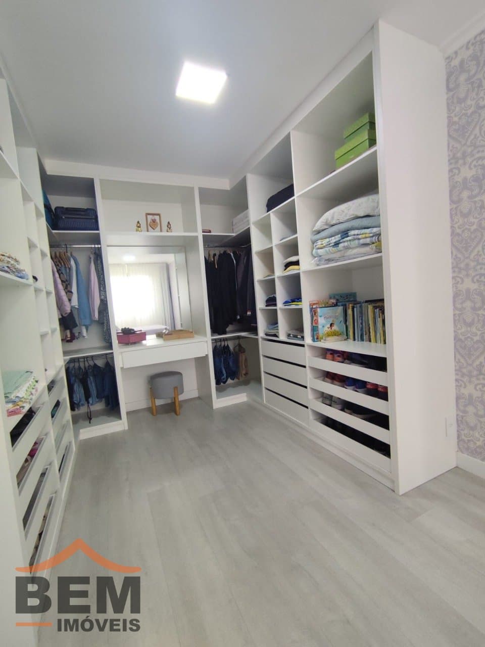 Apartamento para Venda com 3 quartos e 84m² no bairro Sao Vicente, em Itajai