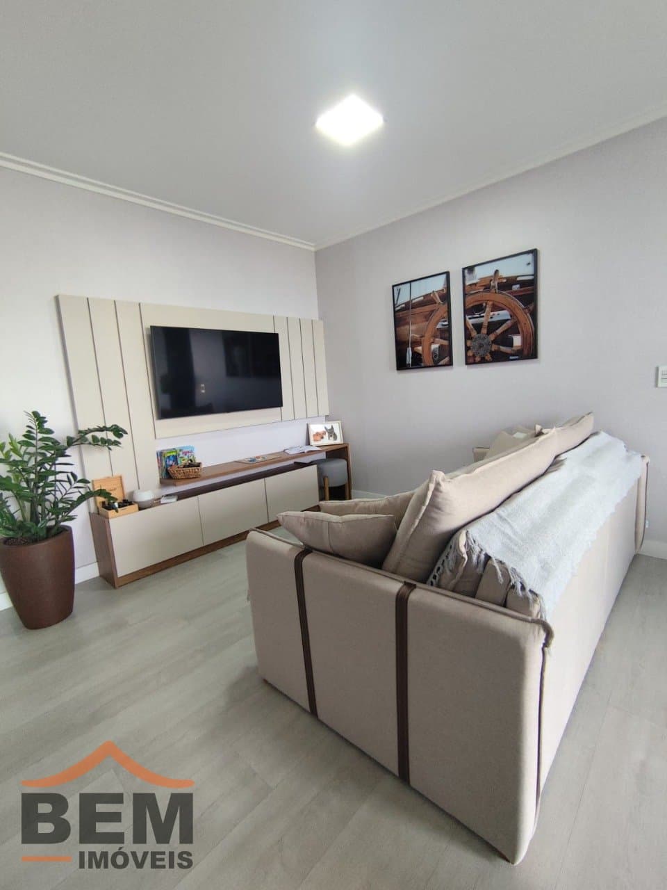 Apartamento para Venda com 3 quartos e 84m² no bairro Sao Vicente, em Itajai