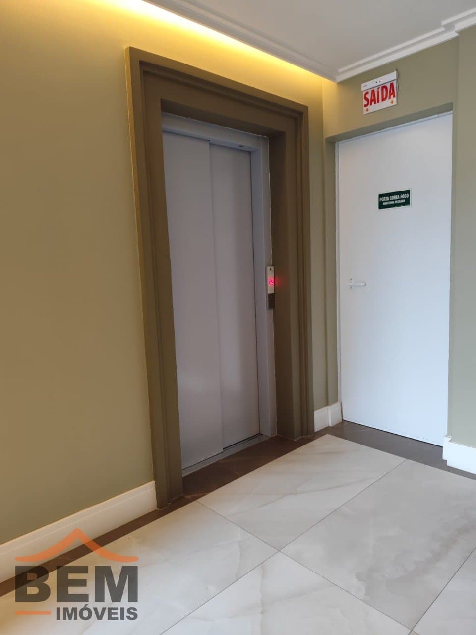 Apartamento para Venda com 3 quartos e 84m² no bairro Sao Vicente, em Itajai