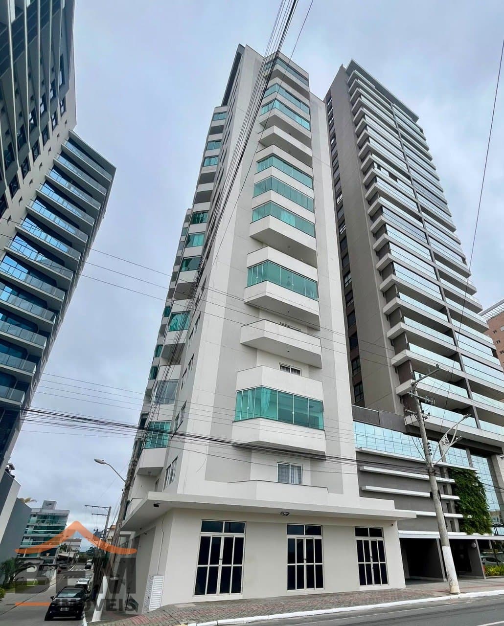 Apartamento para Locação com 2 quartos e 50m² no bairro Centro, em Balneário Piçarras