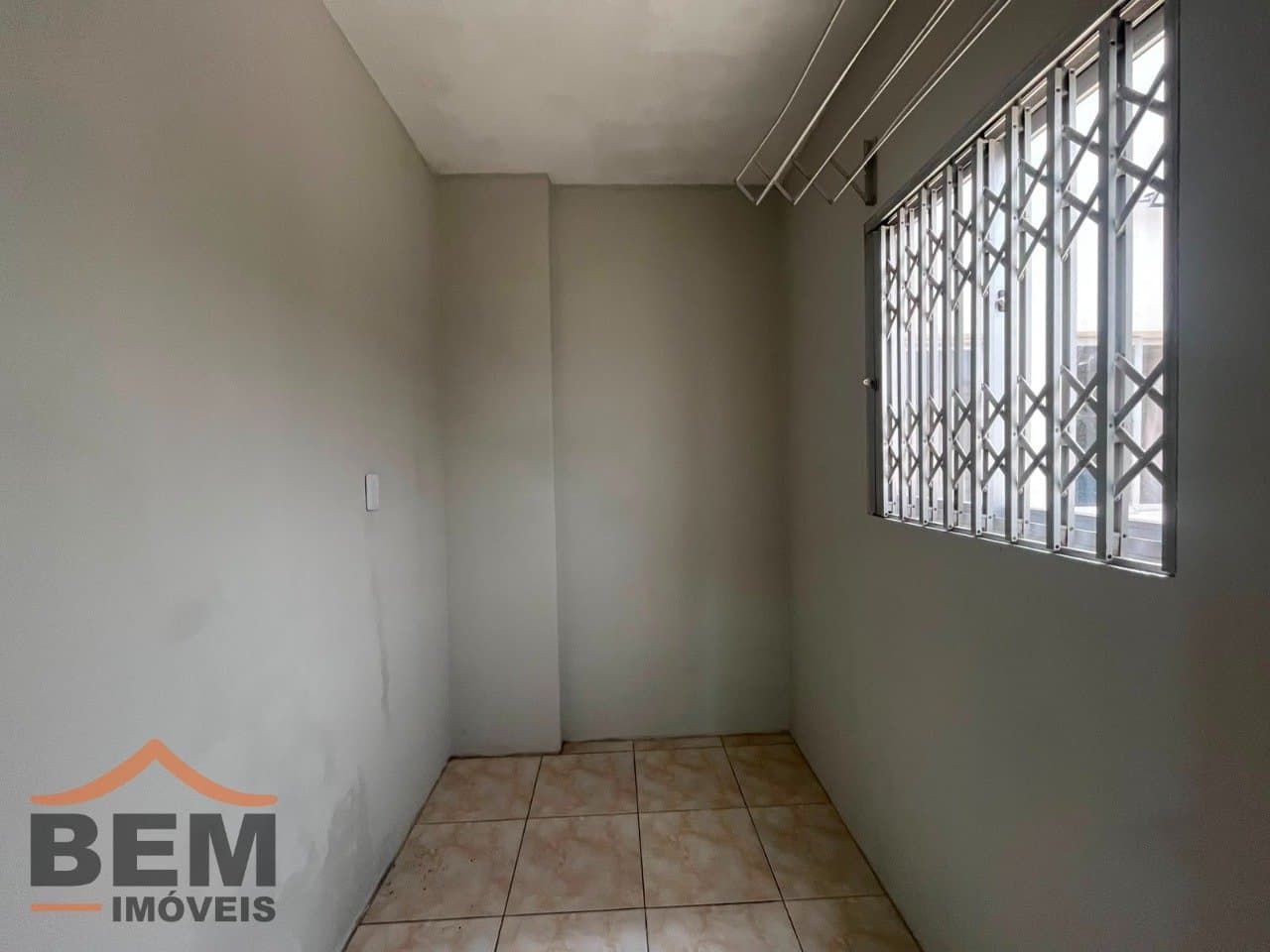 Apartamento para Locação com 2 quartos e 50m² no bairro Centro, em Balneário Piçarras
