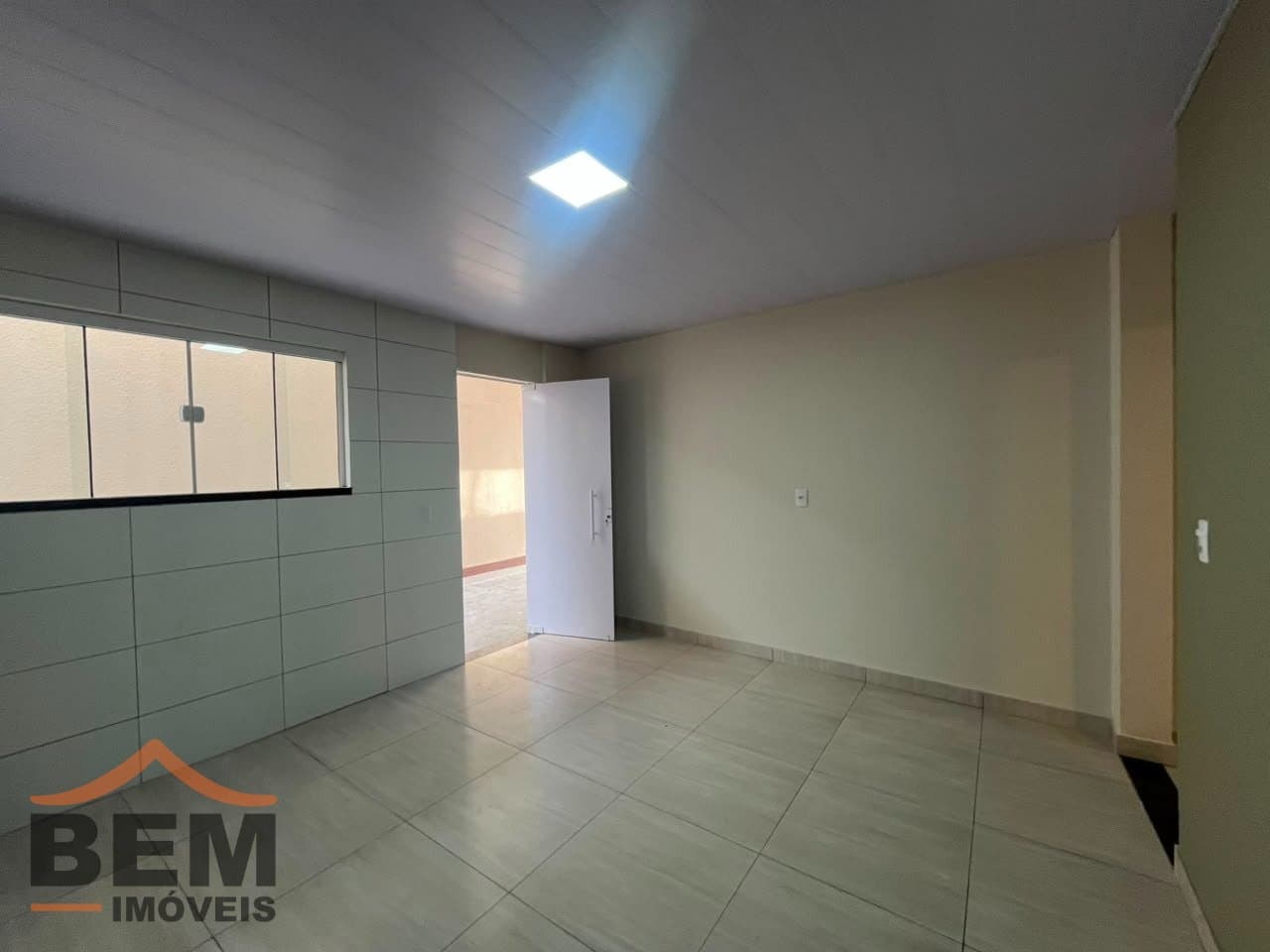 Kitnet para Locação com 1 quarto e 40m² no bairro Cidade Nova, em Itajaí