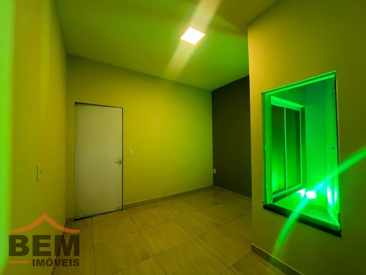 Kitnet para Locação com 1 quarto e 30m² no bairro Cidade Nova, em Itajaí