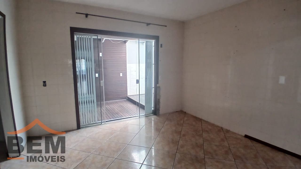 Casa para Venda com 4 quartos e 178m² no bairro Centro, em Balneário Camboriú: WhatsApp Image 2026-08-05 at 3.38