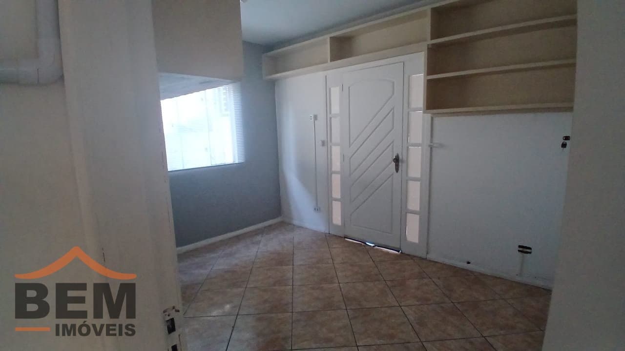 Casa para Venda com 4 quartos e 178m² no bairro Centro, em Balneário Camboriú: WhatsApp Image 2026-08-05 at 3.38