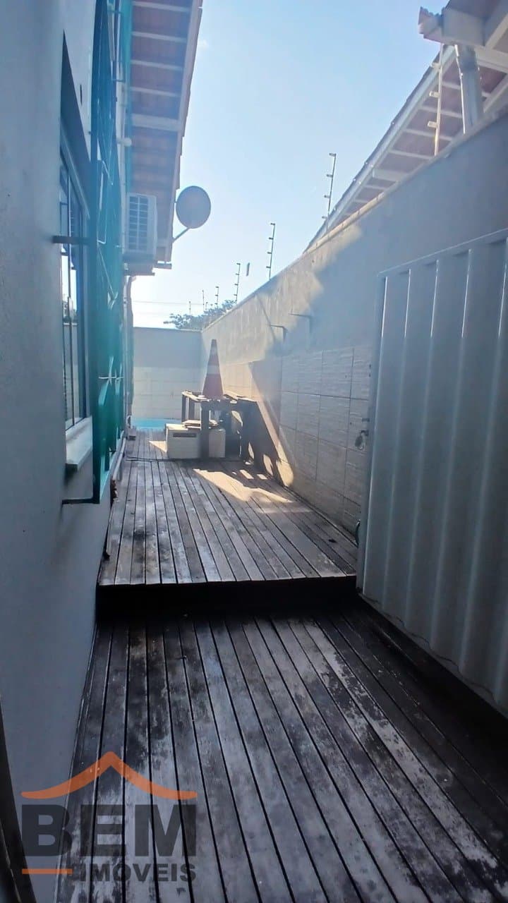 Casa para Venda com 4 quartos e 178m² no bairro Centro, em Balneário Camboriú: WhatsApp Image 2026-08-05 at 3.38