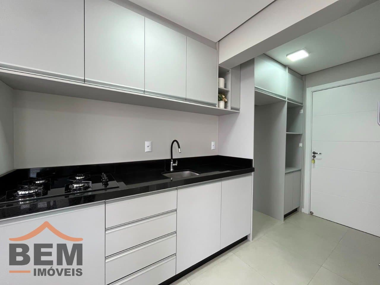 Apartamento para Locação com 1 quarto e 49m² no bairro Fazenda, em Itajaí