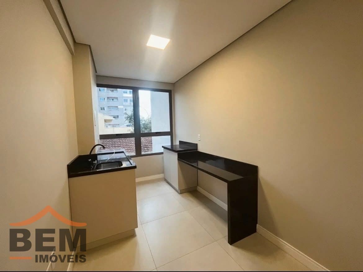 Sala Comercial para Locação com 30m² no bairro Vila Operária, em Itajaí